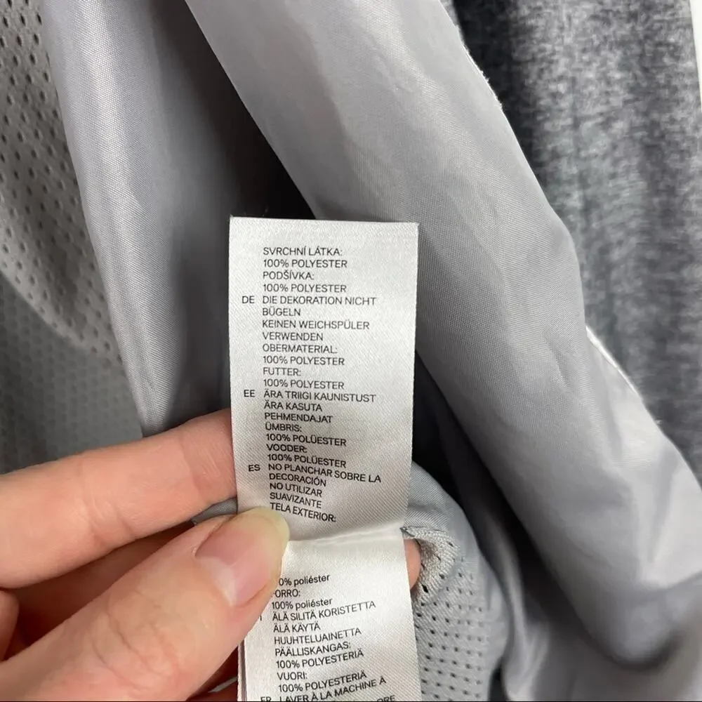 H&M Kids Sport Lightweight Windbreaker Gray Jacket Full Zip Cinched Back 12-13Y